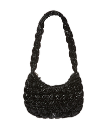 NDY（エヌディーワイ）の「(nerdy) Glossy Cloud Quilting Bag Medium Black（ショルダーバッグ）」