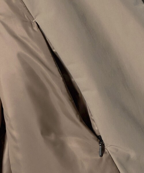 UNITED ARROWS（ユナイテッドアローズ）の「ADS ダウン ガウンコート 撥水（ダウンジャケット/コート・メンズ・ブラック/ベージュ・L/S/XL/M）」の19枚目の写真