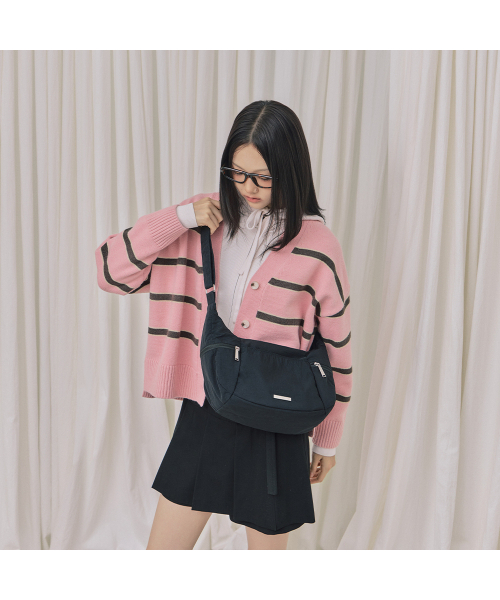 LAP（ラップ）の「LUMA HOBO CROSS BAG AR7AB842（メッセンジャーバッグ・レディース・ブラック/アイボリー・FREE）」の8枚目の写真