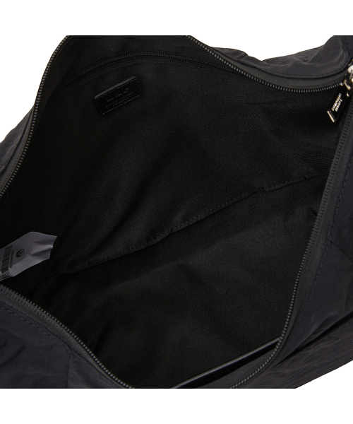 LAP（ラップ）の「LUMA HOBO CROSS BAG AR7AB842（メッセンジャーバッグ・レディース・ブラック/アイボリー・FREE）」の3枚目の写真