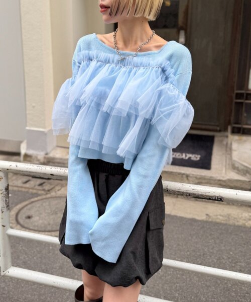 w closet(ダブルクローゼット)の「チュールフリルニット(ニット/セーター・レディース・アイボリー/ブラック/グレー/ブルー/レッド・FREE)」の1枚目の写真