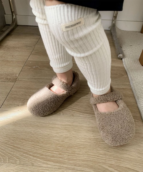 aimoha（アイモハ）の「【aimoha-KIDS-】キッズ もこもこシューズ (AW)（バレエシューズ・キッズ・ライトベージュ/ブラウン/ベージュ・15.0cm/16.0cm/17.0cm/18.0cm/19.0cm/19.5cm/20.5cm/21.5cm/22.0cm/22.5cm/23.0cm）」の16枚目の写真