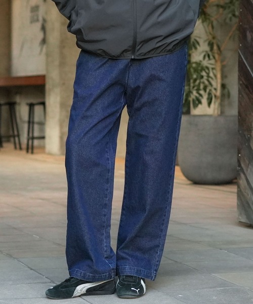 Dickies（ディッキーズ）の「【DICKIES/ディッキーズ】TCツイル デニム ワイドイージーパンツ（その他パンツ・メンズ・スミクロ/インディゴブルー/ブラック・X-LARGE/MEDIUM/LARGE）」の4枚目の写真