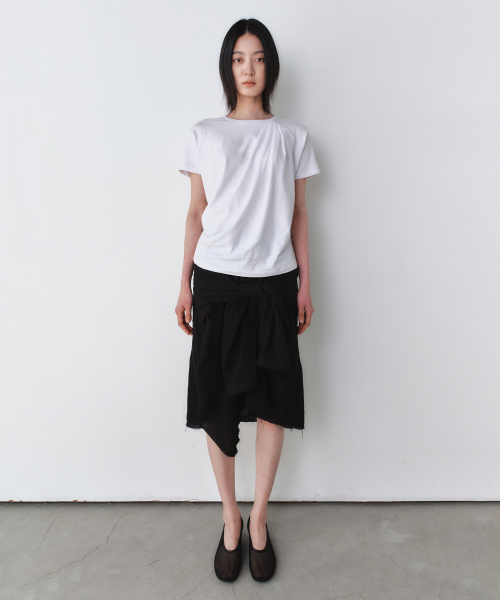 INSILENCE WOMEN(インサイレンスウーマン)の「リネンコットンドレープTシャツホワイト(Tシャツ/カットソー・レディース・その他・SMALL/MEDIUM)」の3枚目の写真
