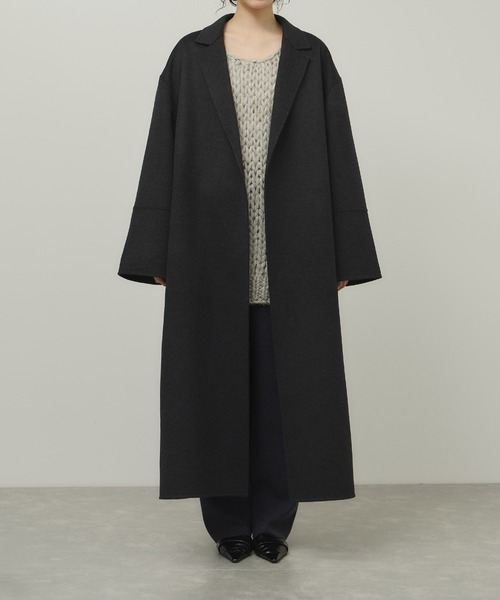 ADAM ET ROPE'（アダムエロペ）の「【EMOELLE】Colombo カシミヤブレンドリバーコート（その他アウター・レディース・ベージュ系その他/イエロー系その他3/チャコールグレー・38/36）」の2枚目の写真