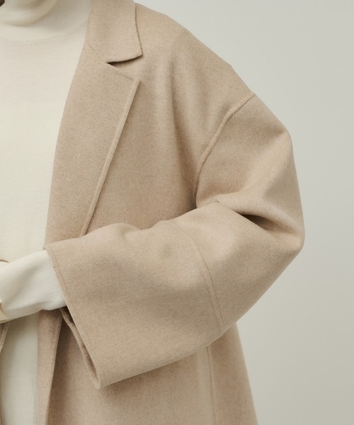 ADAM ET ROPE'（アダムエロペ）の「【EMOELLE】Colombo カシミヤブレンドリバーコート（その他アウター・レディース・ベージュ系その他/イエロー系その他3/チャコールグレー・38/36）」の12枚目の写真