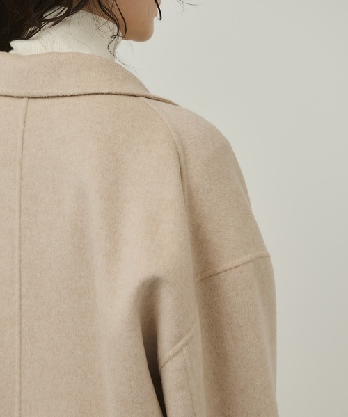 ADAM ET ROPE'（アダムエロペ）の「【EMOELLE】Colombo カシミヤブレンドリバーコート（その他アウター・レディース・ベージュ系その他/イエロー系その他3/チャコールグレー・38/36）」の15枚目の写真