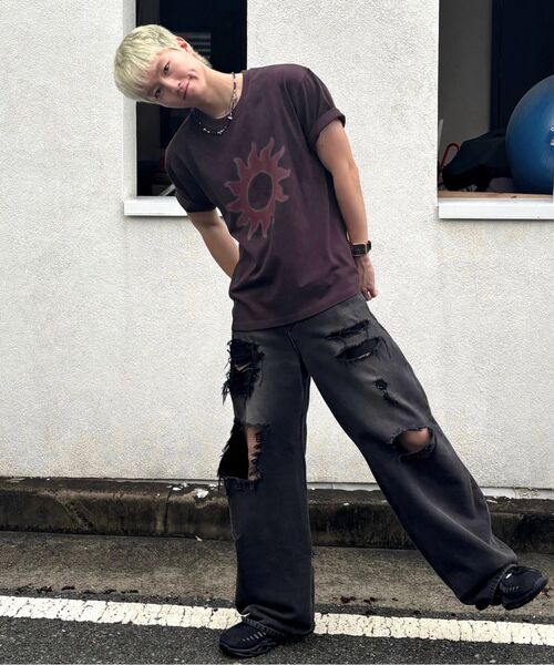 S'EST(エスイーエスティー)の「Solaris T-shirts Brown(Tシャツ/カットソー・メンズ・ブラウン・SMALL/MEDIUM/LARGE/X-LARGE)」の6枚目の写真