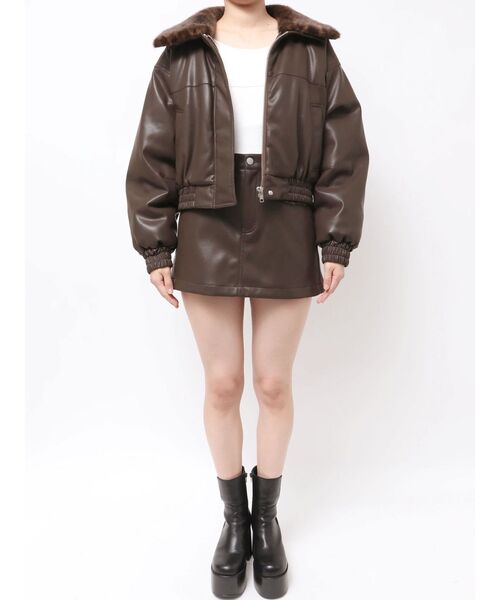 EMODA（エモダ）の「フェイクレザーブルゾン（ブルゾン・レディース・ブラック/ブラウン/ベージュ・MEDIUM/SMALL）」の16枚目の写真