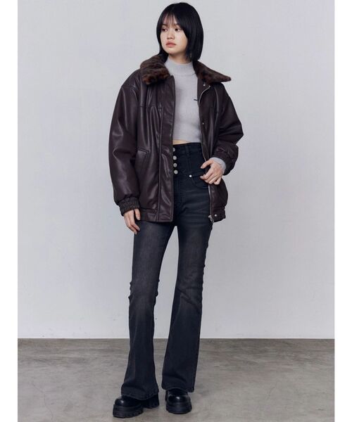 EMODA（エモダ）の「フェイクレザーブルゾン（ブルゾン・レディース・ブラック/ブラウン/ベージュ・MEDIUM/SMALL）」の19枚目の写真
