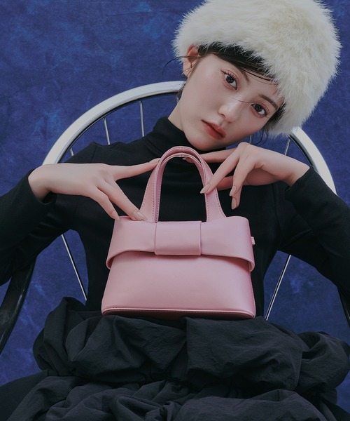 Aravis アラヴィス サテンボウバッグ（ショルダーバッグ）｜CHARLES