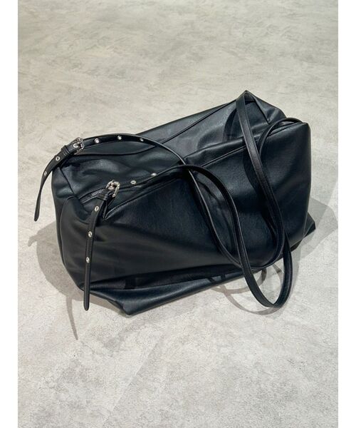 MURUA（ムルーア）の「レクタングルボストンバッグ（ボストンバッグ・レディース・ベージュ/ブラック・FREE）」の12枚目の写真