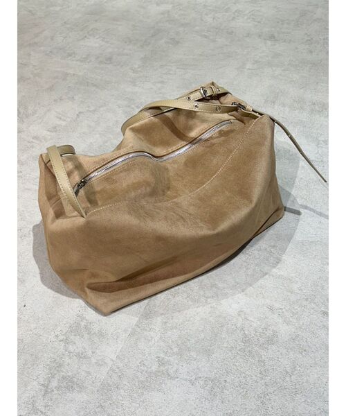 MURUA（ムルーア）の「レクタングルボストンバッグ（ボストンバッグ・レディース・ベージュ/ブラック・FREE）」の18枚目の写真