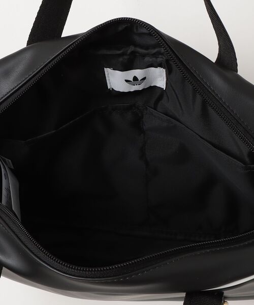 adidas(アディダス)の「エアライナー ミディアム バッグ / アディダスオリジナルス adidas Originals(ショルダーバッグ・メンズ・ブラック・FREE)」の7枚目の写真