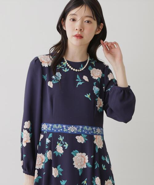 Sunauna（スーナウーナ）の「【SS～L】オリエンタルプリントワンピース（ワンピース・レディース・ネイビー系1/ベージュ系その他4/ネイビー系/グリーン系2/ブルー系5/ピンク系5・34/40/38/36）」の5枚目の写真