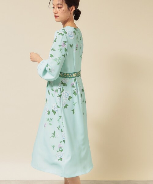 Sunauna（スーナウーナ）の「【SS～L】オリエンタルプリントワンピース（ワンピース・レディース・ネイビー系1/ベージュ系その他4/ネイビー系/グリーン系2/ブルー系5/ピンク系5・34/40/38/36）」の20枚目の写真
