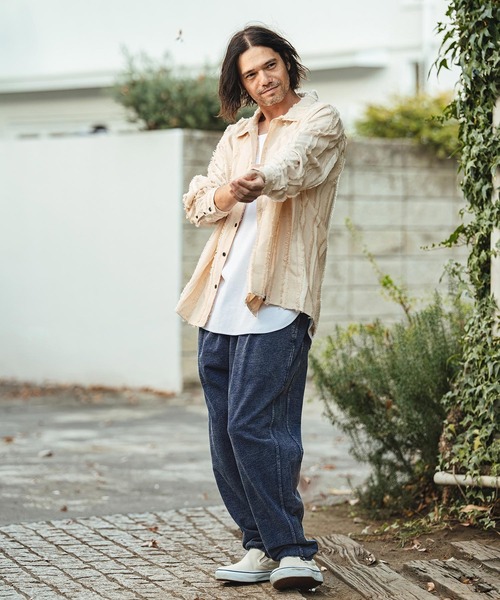 CAMBIO（カンビオ）の「mp14464- Chemical Wash Indigo Tuck Sweat  Pants スウェットパンツ(CMP-261-001)（スウェットパンツ・メンズ・インディゴブルー/ケミカルウォッシュ・L/M/S）」の6枚目の写真