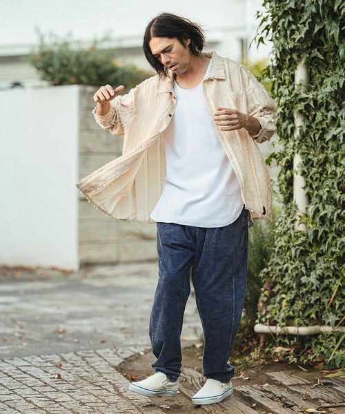 CAMBIO（カンビオ）の「mp14464- Chemical Wash Indigo Tuck Sweat  Pants スウェットパンツ(CMP-261-001)（スウェットパンツ・メンズ・インディゴブルー/ケミカルウォッシュ・L/M/S）」の7枚目の写真