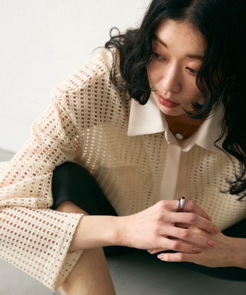 Lutim by u(ルチバイユー)の「メッシュ2WAYシルエットポロトップス(Tシャツ/カットソー・レディース・ブラック/ナチュラル/ブラック系その他・FREE)」の11枚目の写真