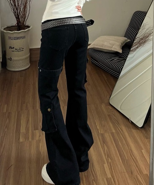 Ressaca(レサーカ)の「ベルトデザインフレアカーゴパンツ(カーゴパンツ・メンズ・ブラック・M/XL/L)」の21枚目の写真