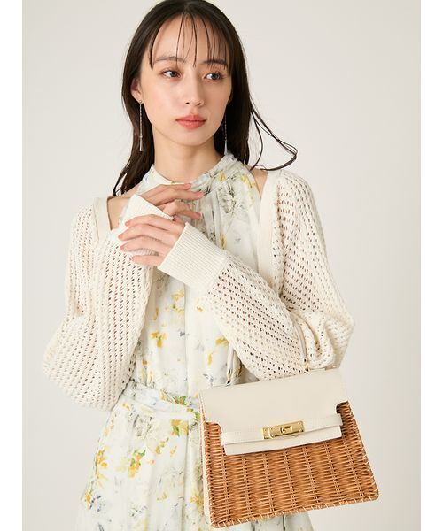 FRAY I.D(フレイアイディー)の「リネンコットンニットボレロカーディガン(カーディガン/ボレロ・レディース・ホワイト/グリーン/ネイビー・F)」の17枚目の写真