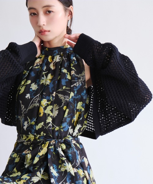 FRAY I.D(フレイアイディー)の「リネンコットンニットボレロカーディガン(カーディガン/ボレロ・レディース・ホワイト/グリーン/ネイビー・F)」の1枚目の写真