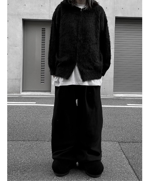 YACA(ヤーカ)の「Shaggy Knit Hoodie/シャギーニットフーディー(パーカー・レディース・ブラック/アイボリー・FREE)」の9枚目の写真