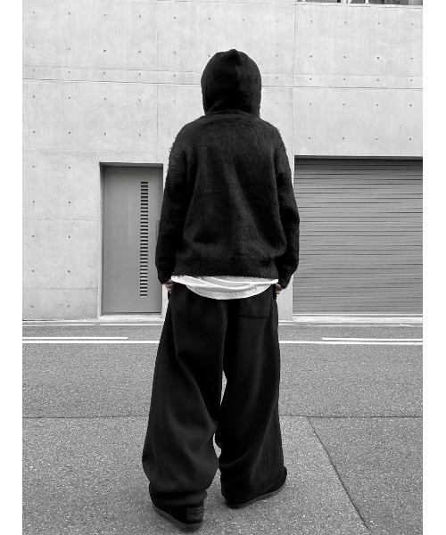 YACA(ヤーカ)の「Shaggy Knit Hoodie/シャギーニットフーディー(パーカー・レディース・ブラック/アイボリー・FREE)」の12枚目の写真