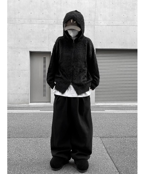 YACA(ヤーカ)の「Shaggy Knit Hoodie/シャギーニットフーディー(パーカー・レディース・ブラック/アイボリー・FREE)」の14枚目の写真