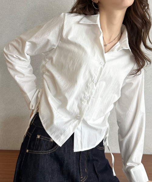 Eclat one(エクラワン)の「【Eclat one】サイドリボン ウエストシェイプ シャツ(シャツ/ブラウス・レディース・グレー/ブラウン/ホワイト・FREE)」の2枚目の写真