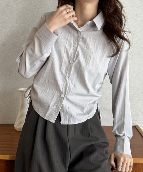 Eclat one(エクラワン)の「【Eclat one】サイドリボン ウエストシェイプ シャツ(シャツ/ブラウス・レディース・グレー/ブラウン/ホワイト・FREE)」の4枚目の写真