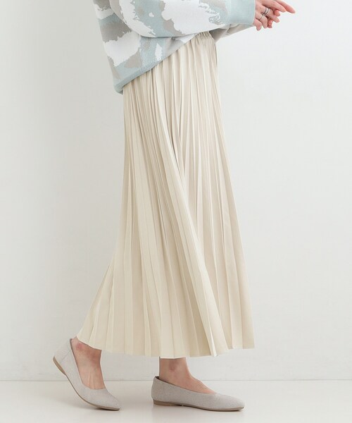 SHOO・LA・RUE(シューラルー)の「【洗濯機可/S-LL】縦ラインですっきり見え スエードライクプリーツスカート(スカート・レディース・チャコールグレー/アイボリー/グリーン系・04/03/02/01)」の20枚目の写真