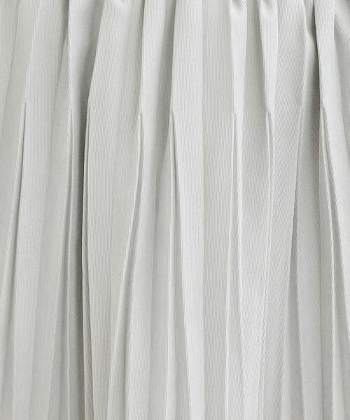 SHOO・LA・RUE(シューラルー)の「【洗濯機可/S-LL】縦ラインですっきり見え スエードライクプリーツスカート(スカート・レディース・チャコールグレー/アイボリー/グリーン系・04/03/02/01)」の10枚目の写真