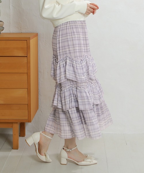 ASTORIA ODIER(アストリアオディール)の「エアリーティアードスカート(スカート・レディース・ミント/ラベンダー/ピンク/アイボリー・MEDIUM)」の7枚目の写真