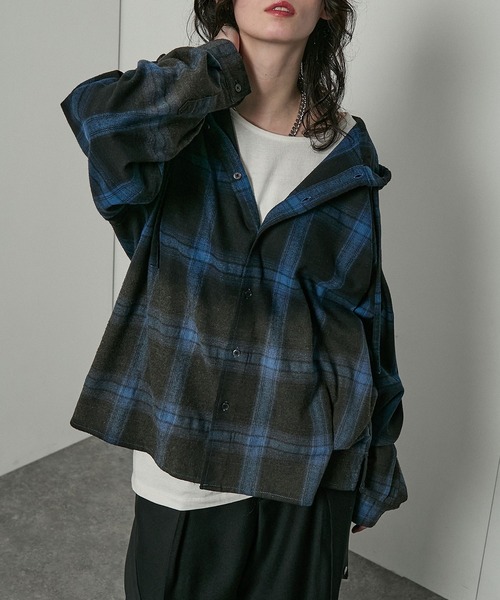 Alfred Alex（アルフレッドアレックス）の「【Alfred Alex】グラデーション チェック フードシャツ（シャツ/ブラウス・メンズ・ブラウン/ネイビー/ブラック/グレー・S/M/L）」の9枚目の写真