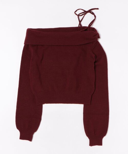 EMODA(エモダ)の「ONE SHOULDER CHOKER KNIT(ニット/セーター・レディース・レッド/グレー/アイボリー/ブラック・FREE)」の4枚目の写真