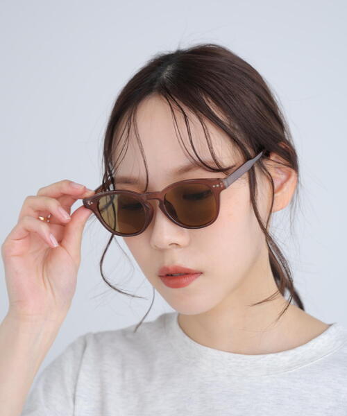 FREE'S MART（フリーズマート）の「ボストンサングラス（サングラス・レディース・ブラック/ベージュ/ブラウン・ﾌﾘ-）」の2枚目の写真