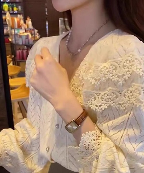 Flugge(フラッジー)の「シアーレースカラーブラウス(シャツ/ブラウス・レディース・アイボリー・LARGE/MEDIUM)」の3枚目の写真