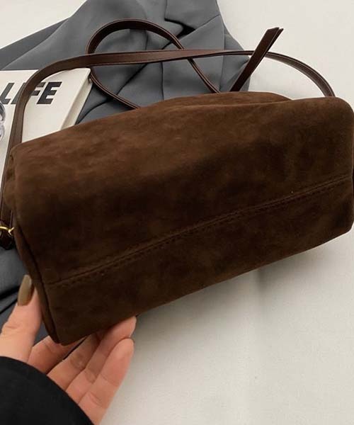 gossip!ロサンゼルス(ゴシップロサンゼルス)の「スエード調 ギャザーハンドル 2WAY ミニボストンバッグ ショルダー付き レディース 秋冬バッグ(ショルダーバッグ・レディース・モカ/ブラック/ブラウン・FREE)」の14枚目の写真