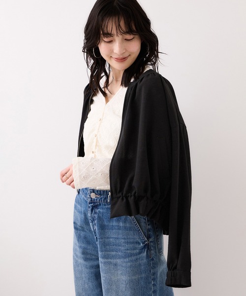 VIS（ビス）の「美easyリネンライクジップ裾フリルブルゾン/イージーケア・接触冷感（ブルゾン・レディース・ブラック/キナリ・FREE）」の8枚目の写真