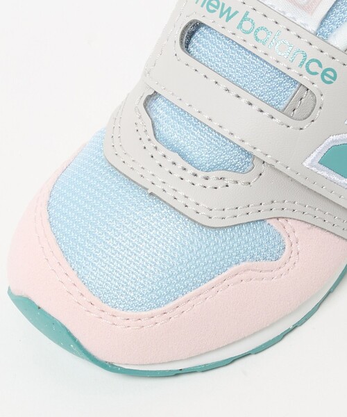 NEW BALANCE(ニューバランス)の「<New Balance>996 Hook and Loop スニーカー / キッズ(スニーカー・キッズ・ベージュ/ネイビー/ライトピンク・15cm/16cm/14cm)」の10枚目の写真