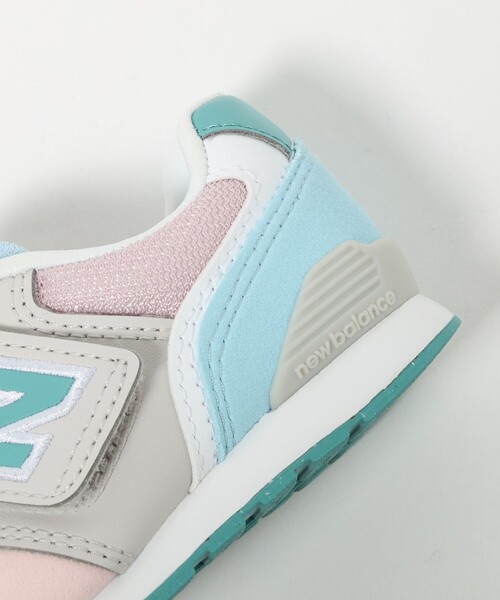 NEW BALANCE(ニューバランス)の「<New Balance>996 Hook and Loop スニーカー / キッズ(スニーカー・キッズ・ベージュ/ネイビー/ライトピンク・15cm/16cm/14cm)」の11枚目の写真