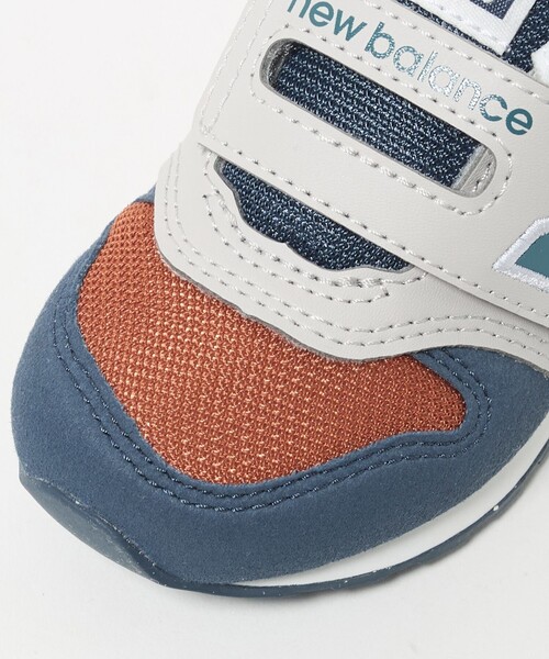 NEW BALANCE(ニューバランス)の「<New Balance>996 Hook and Loop スニーカー / キッズ(スニーカー・キッズ・ベージュ/ネイビー/ライトピンク・15cm/16cm/14cm)」の13枚目の写真