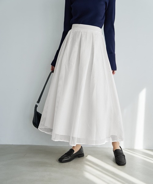 STYLE DELI（スタイルデリ）の「【LUXE】メッシュフレアスカート（スカート・レディース・ブラック/ホワイト・FREE）」の2枚目の写真