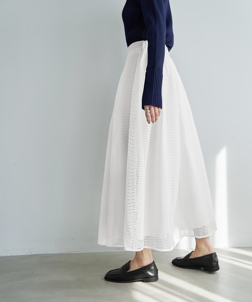 STYLE DELI（スタイルデリ）の「【LUXE】メッシュフレアスカート（スカート・レディース・ブラック/ホワイト・FREE）」の8枚目の写真