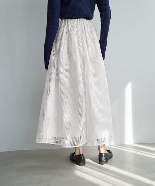 STYLE DELI（スタイルデリ）の「【LUXE】メッシュフレアスカート（スカート・レディース・ブラック/ホワイト・FREE）」の11枚目の写真