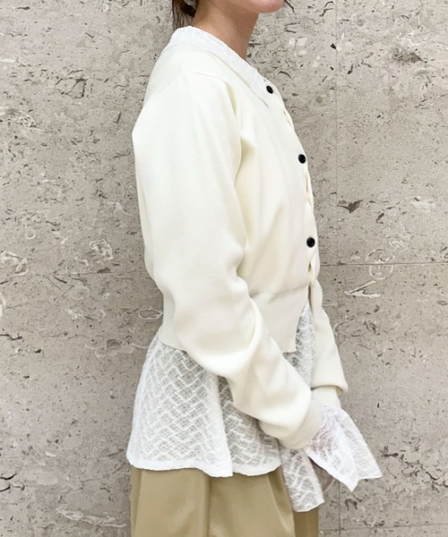 archives(アルシーヴ)の「フレアレースポロTOPS(Tシャツ/カットソー・レディース・ブラック/オフホワイト/アイボリー・MEDIUM)」の22枚目の写真