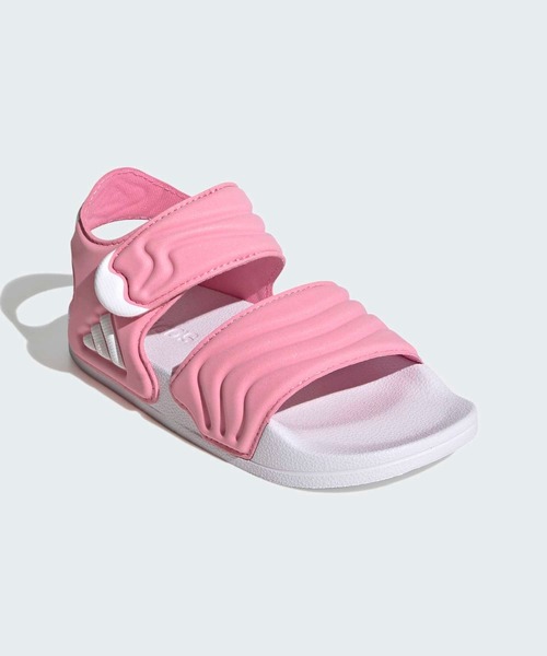 adidas(アディダス)の「アディレッタ サンダル ADILETTE SANDAL 2 K / アディダス adidas(サンダル・キッズ・ピンク/ブルー/ブラック・23.0cm/22.0cm/21.0cm/20.0cm/19.0cm/17.0cm/18cm)」の5枚目の写真
