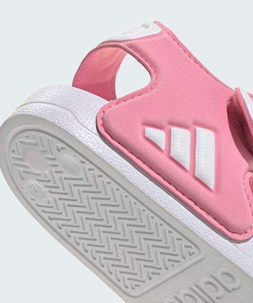 adidas(アディダス)の「アディレッタ サンダル ADILETTE SANDAL 2 K / アディダス adidas(サンダル・キッズ・ピンク/ブルー/ブラック・23.0cm/22.0cm/21.0cm/20.0cm/19.0cm/17.0cm/18cm)」の8枚目の写真