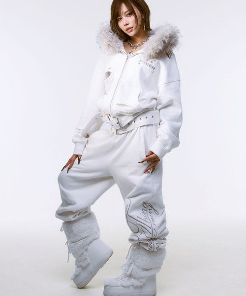 EYEER（イワイイアル）の「◇EYEER◇ブランド直輸入正規品/ベルト付き ジップアップ スウェットパンツ BELTED ZIP-UP SWEATPANTS（スウェットパンツ・レディース・ホワイト/ブラック・M/S）」の6枚目の写真